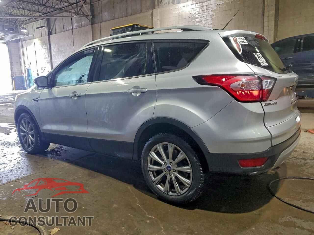 FORD ESCAPE 2017 - 1FMCU0JDXHUE05222