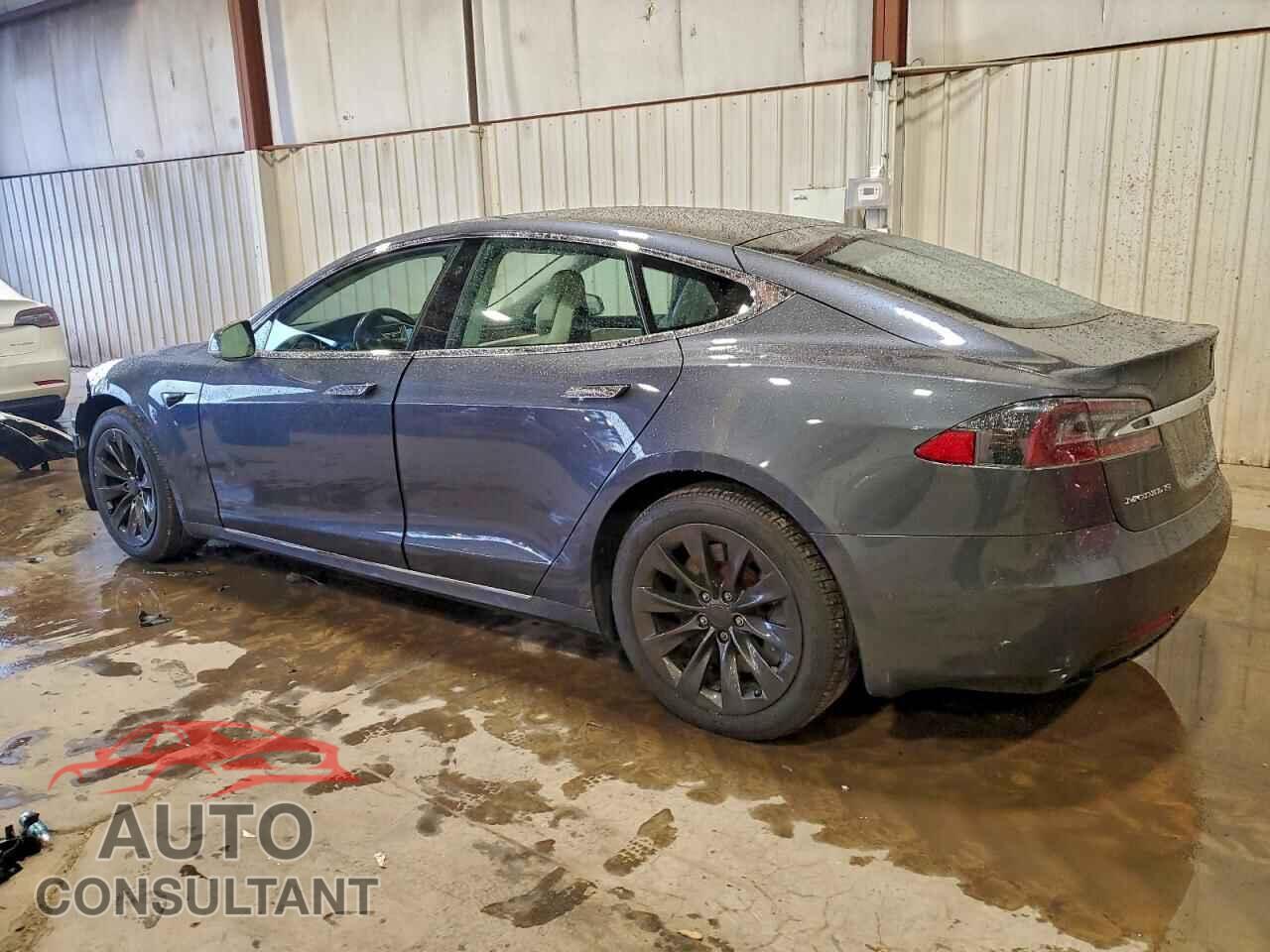 TESLA MODEL S 2017 - 5YJSA1E20HF232228