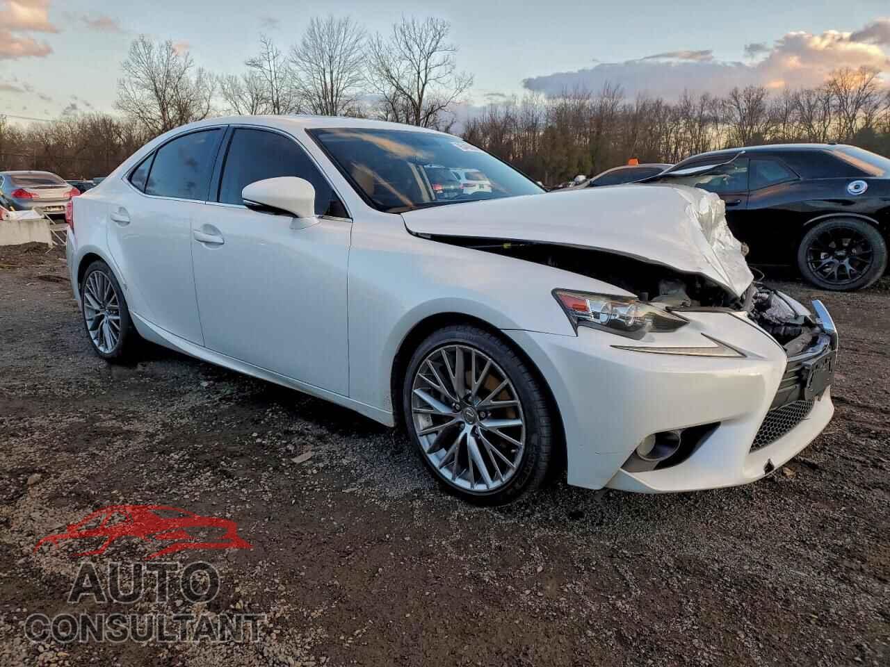LEXUS IS 2014 - JTHBF1D29E5031894