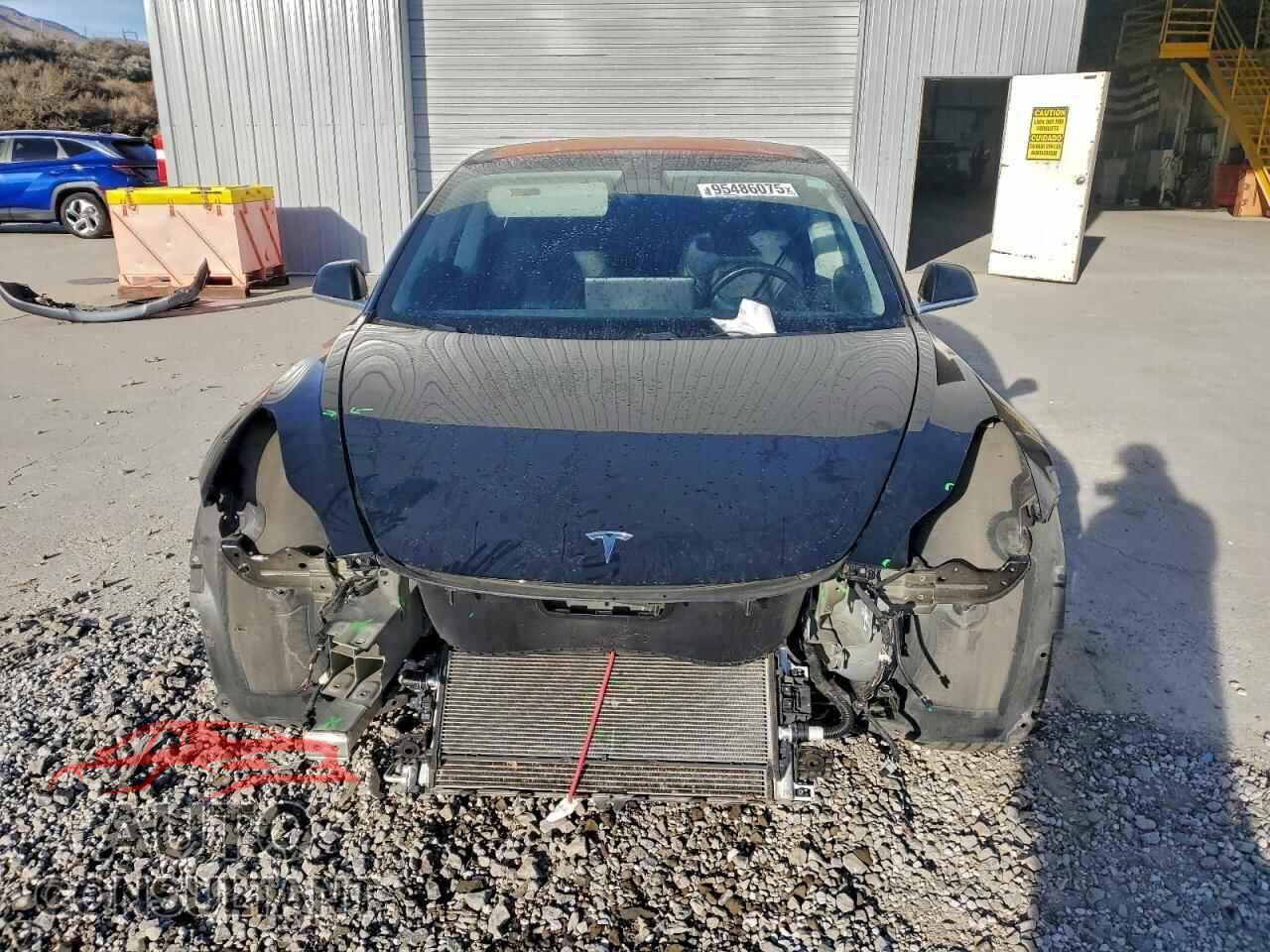 TESLA MODEL 3 2018 - 5YJ3E1EA8JF095240