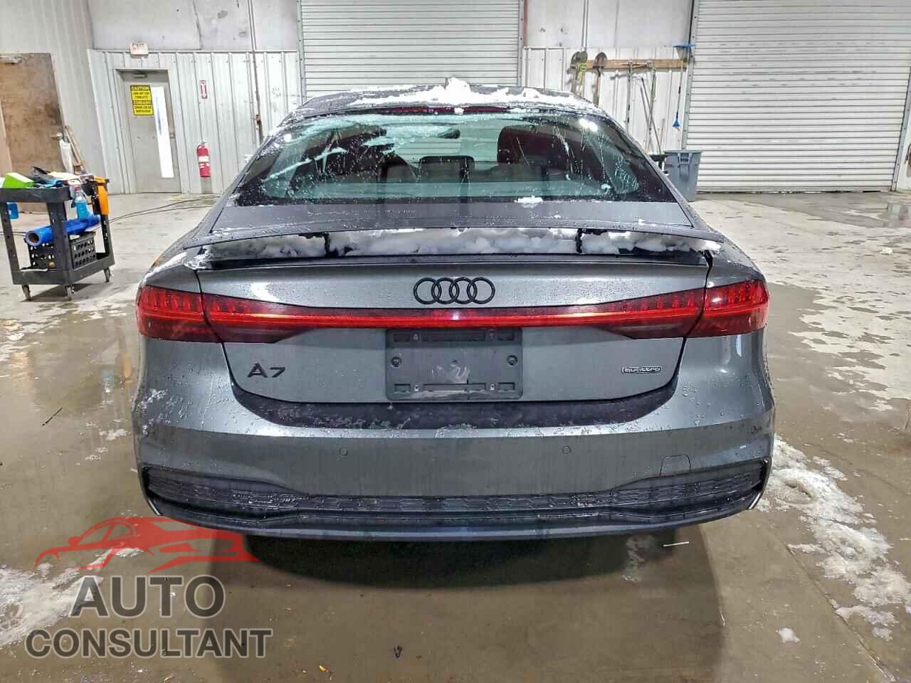 AUDI A7 2023 - WAUV2BF20PN028993