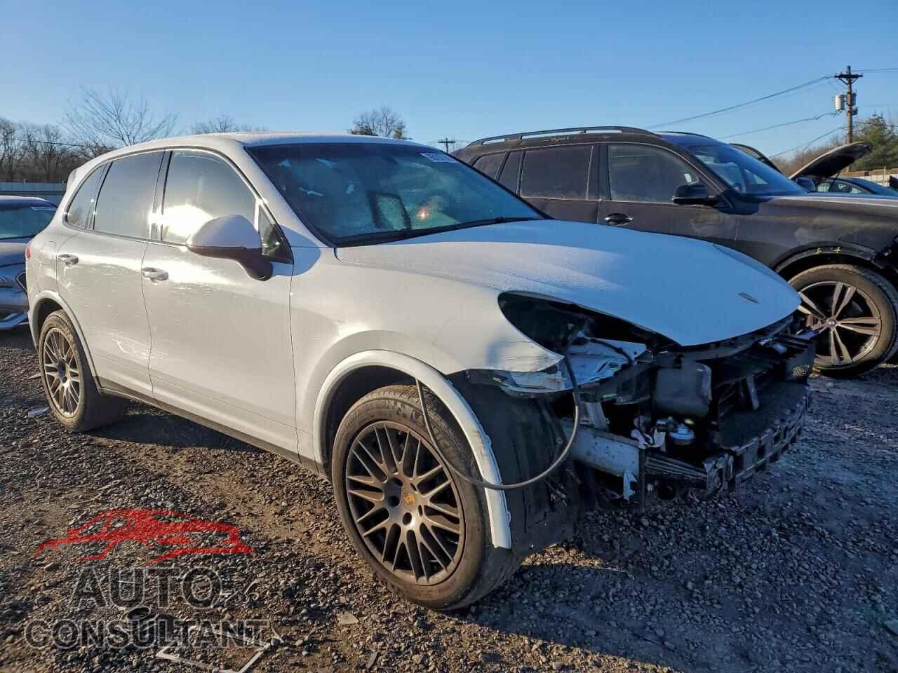 PORSCHE CAYENNE 2017 - WP1AA2A27HKA84538