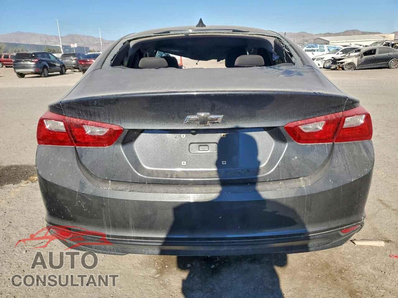 CHEVROLET MALIBU 2017 - 1G1ZB5ST3HF273473