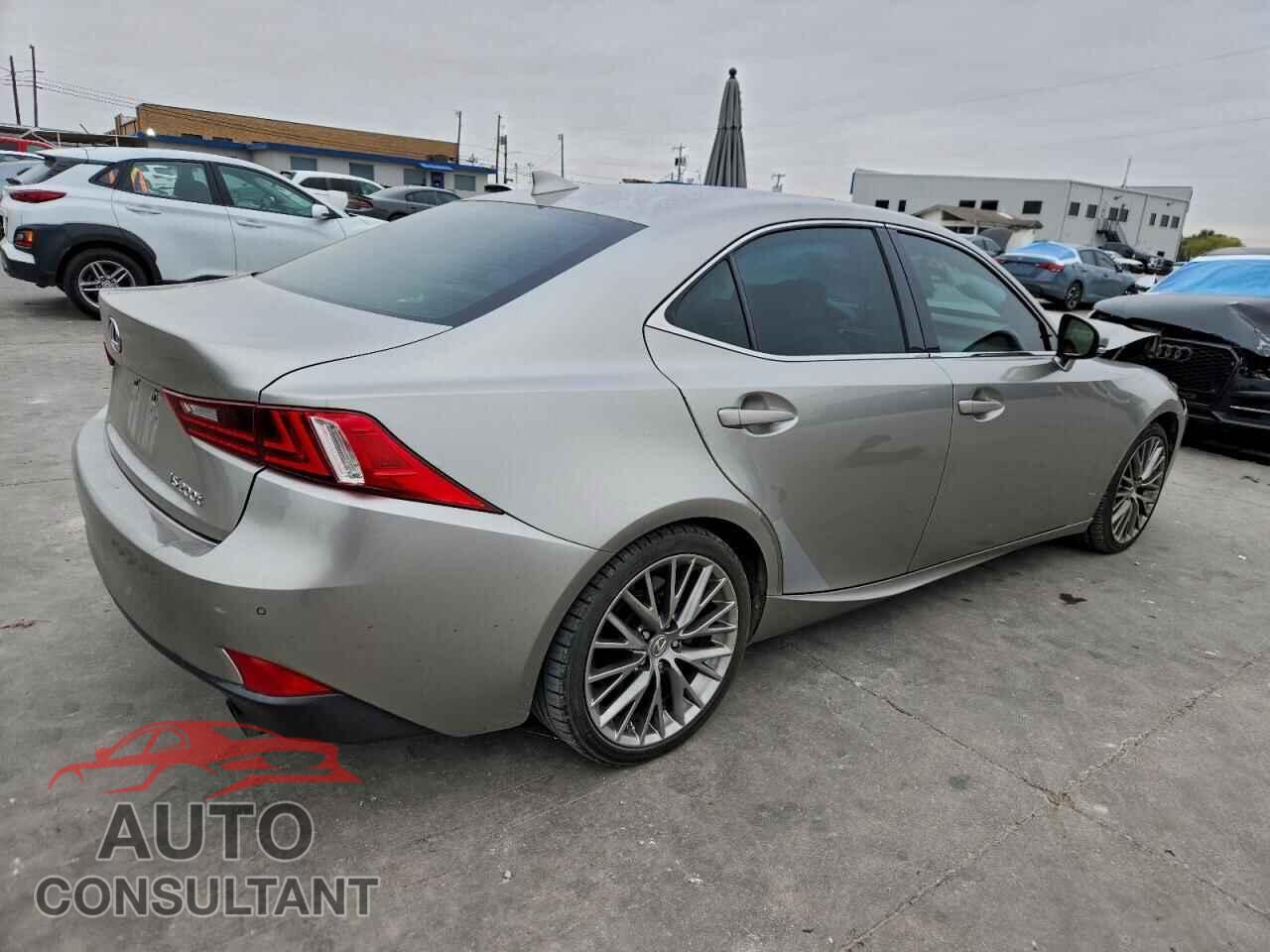 LEXUS IS 2016 - JTHBA1D23G5005793
