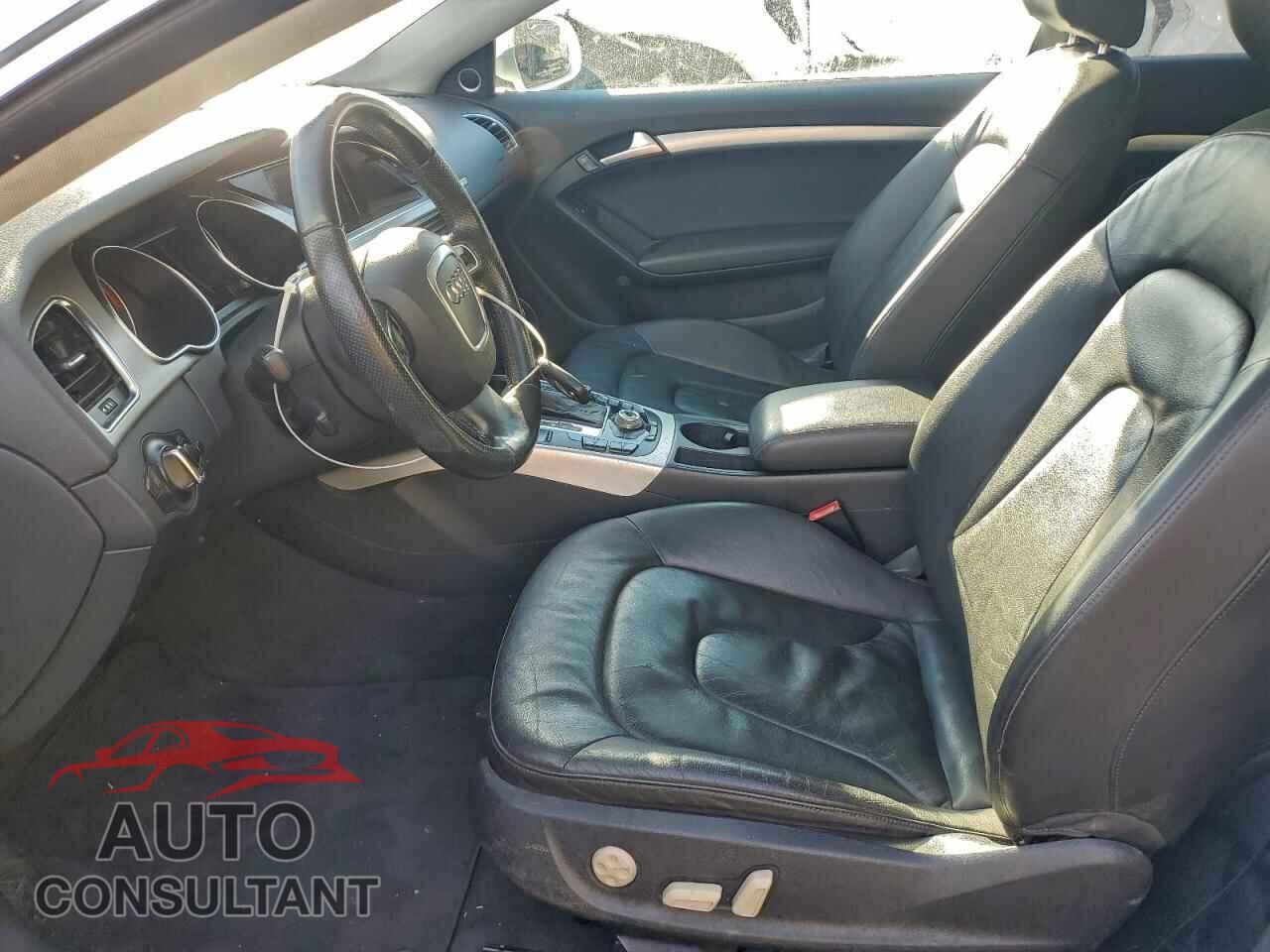 AUDI A5 2010 - WAULFAFR4AA000695