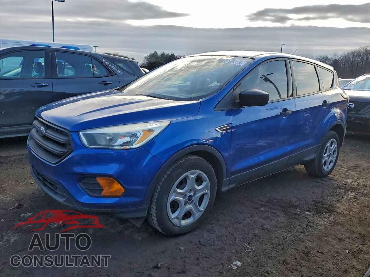 FORD ESCAPE 2017 - 1FMCU0F72HUC57313