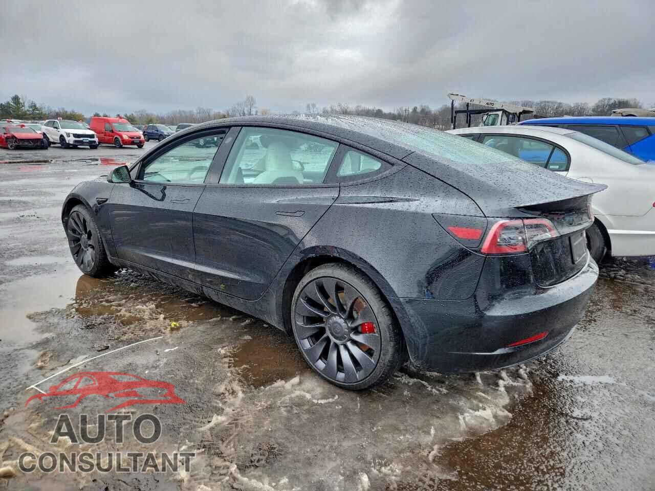 TESLA MODEL 3 2023 - 5YJ3E1EC5PF588352