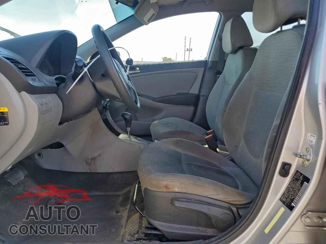 HYUNDAI ACCENT 2016 - KMHCT4AE9GU942665
