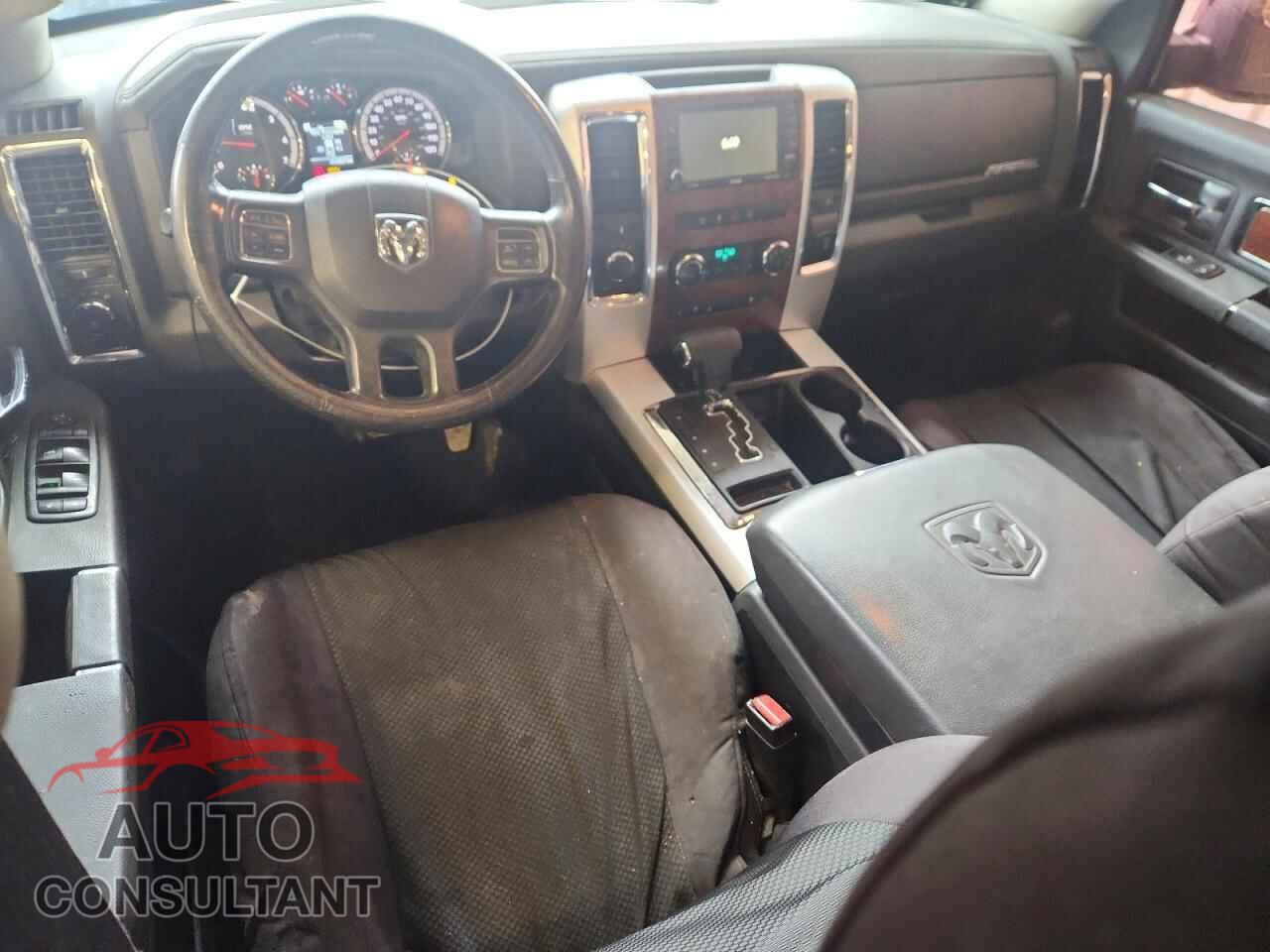 DODGE RAM 1500 2012 - 1C6RD7NT1CS221307