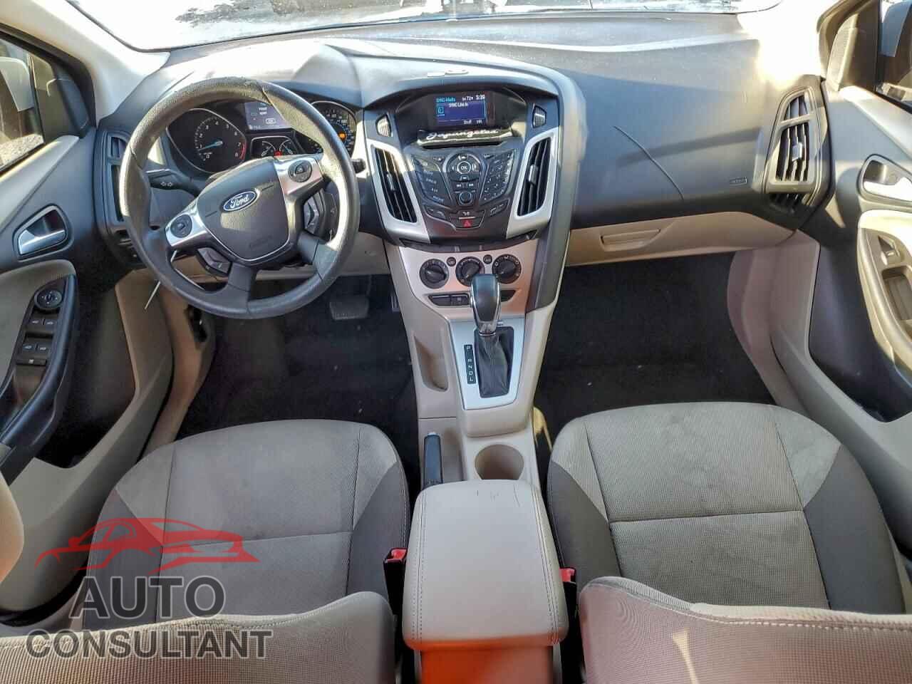 FORD FOCUS 2012 - 1FAHP3K21CL262911