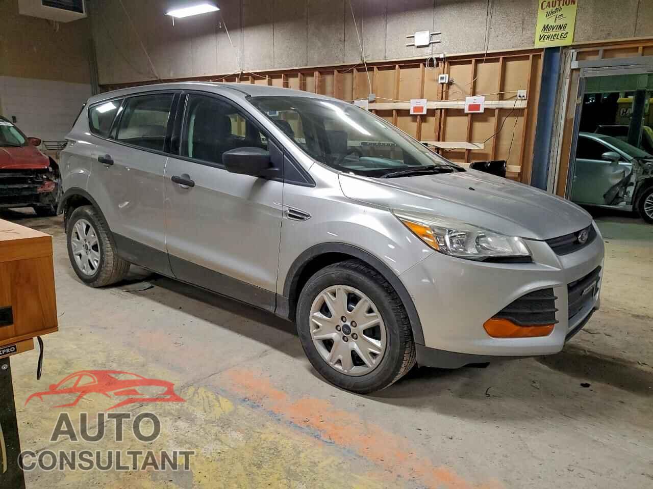 FORD ESCAPE 2016 - 1FMCU0F74GUC10055