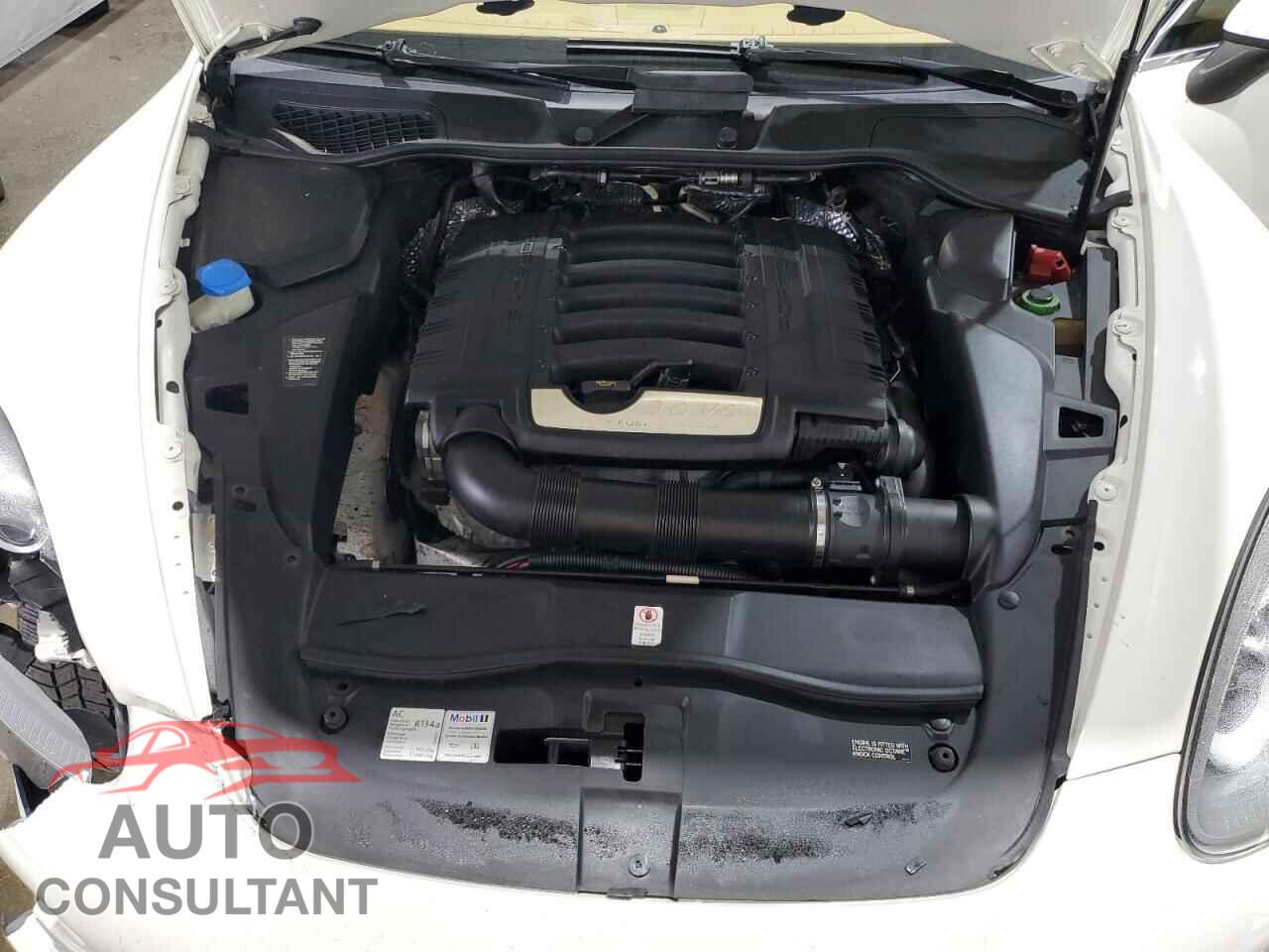 PORSCHE CAYENNE 2012 - WP1AA2A27CLA00916