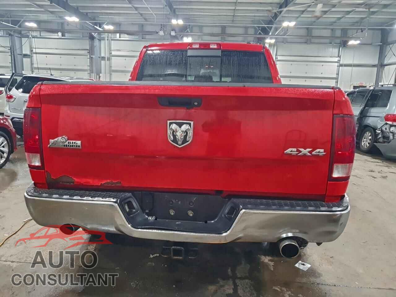 DODGE RAM 1500 2012 - 1C6RD7LT8CS341415