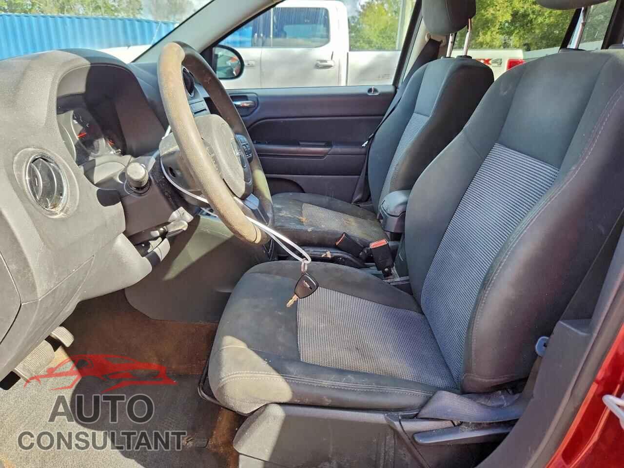 JEEP COMPASS 2013 - 1C4NJCBA5DD250780