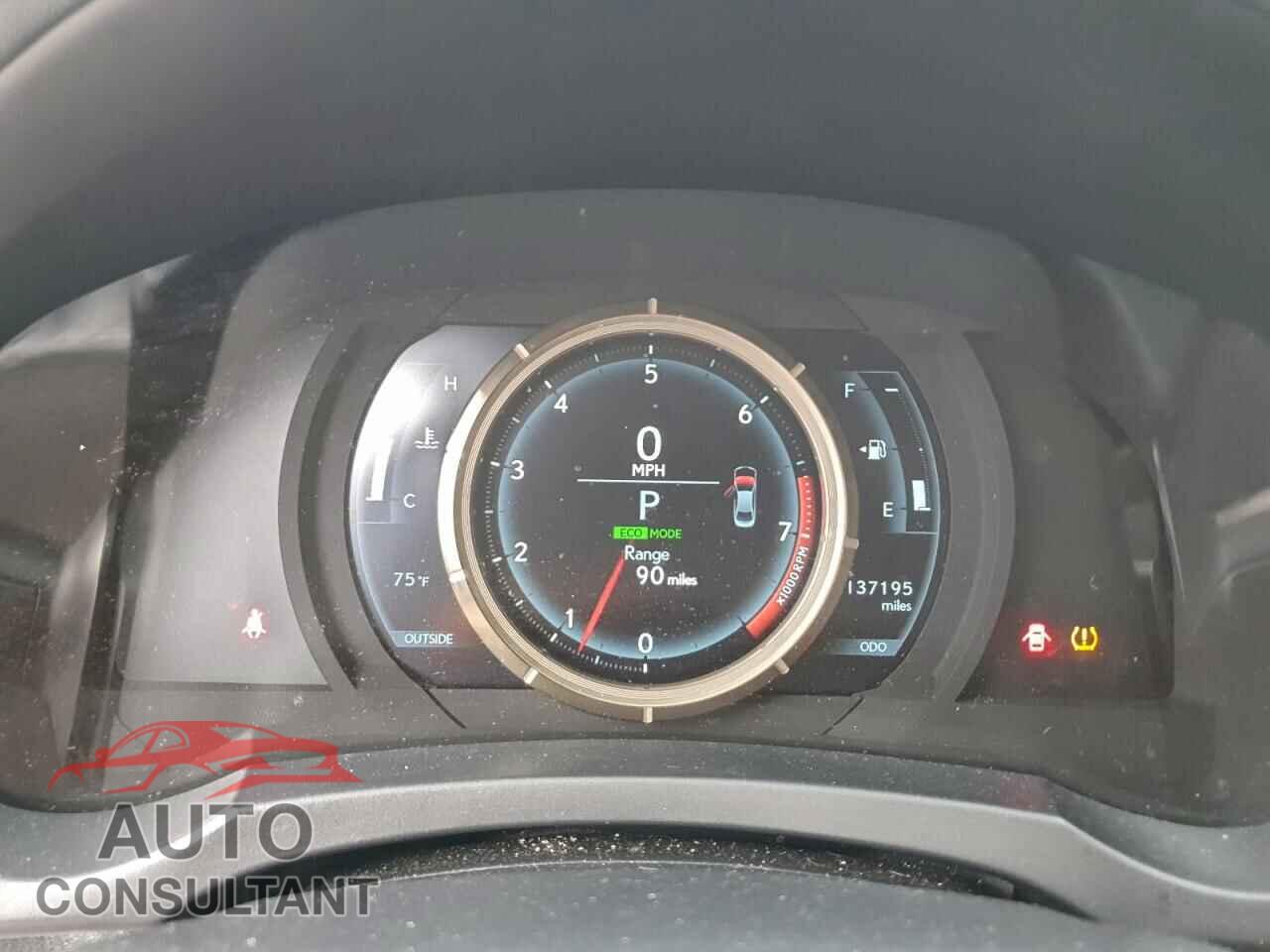LEXUS IS 2014 - JTHBF1D23E5043507