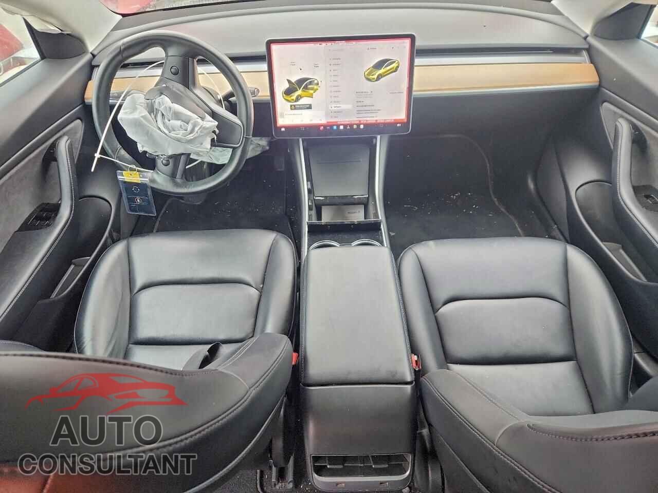 TESLA MODEL 3 2018 - 5YJ3E1EB0JF150255