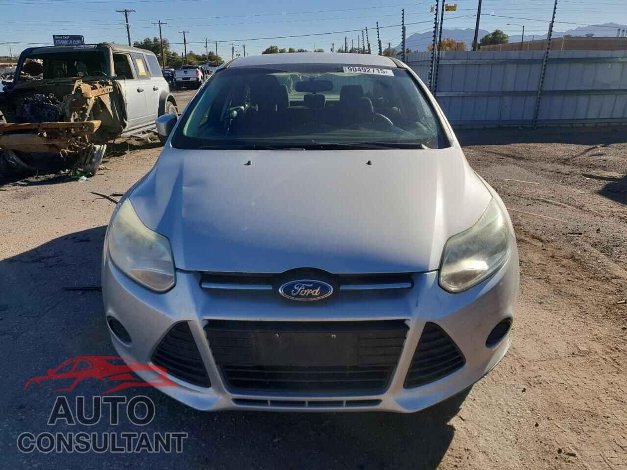 FORD FOCUS 2014 - 1FADP3F23EL420418
