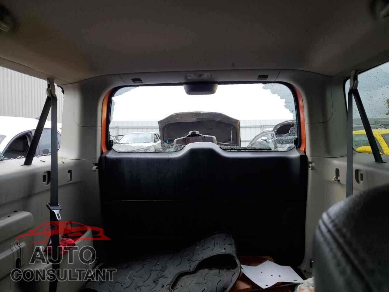 HONDA ELEMENT 2011 - 5J6YH2H7XBL004920