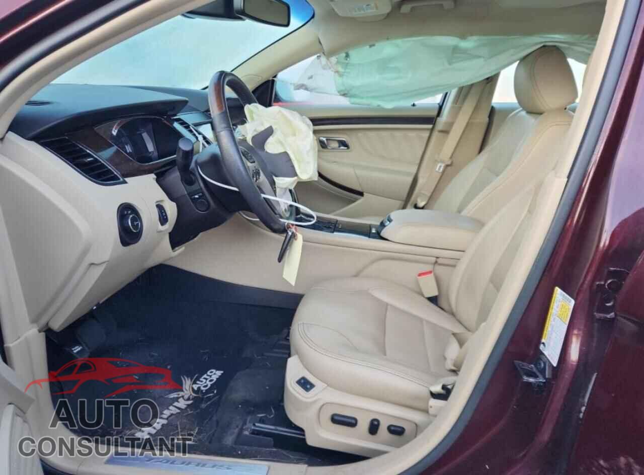 FORD TAURUS 2018 - 1FAHP2F86JG126191