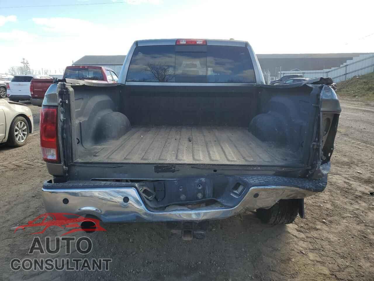 DODGE RAM 1500 2012 - 1C6RD7LT2CS287741