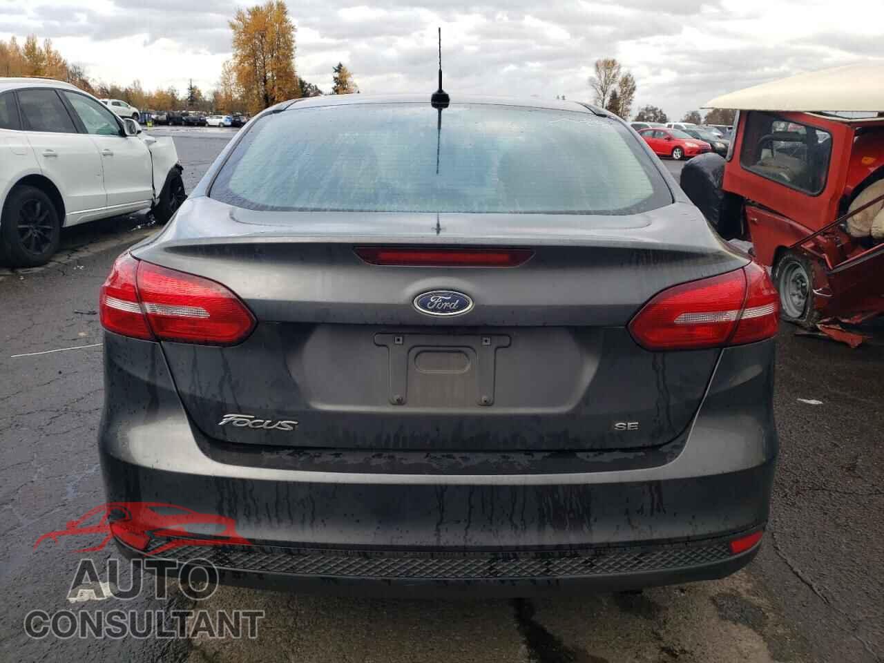 FORD FOCUS 2018 - 1FADP3F22JL279268