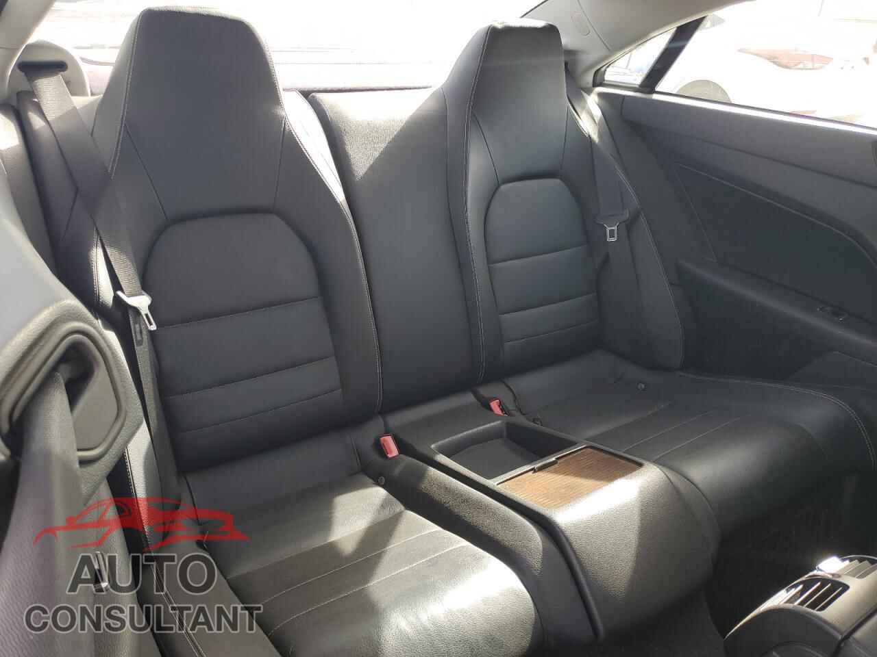MERCEDES-BENZ E-CLASS 2011 - WDDKJ5GB0BF095367