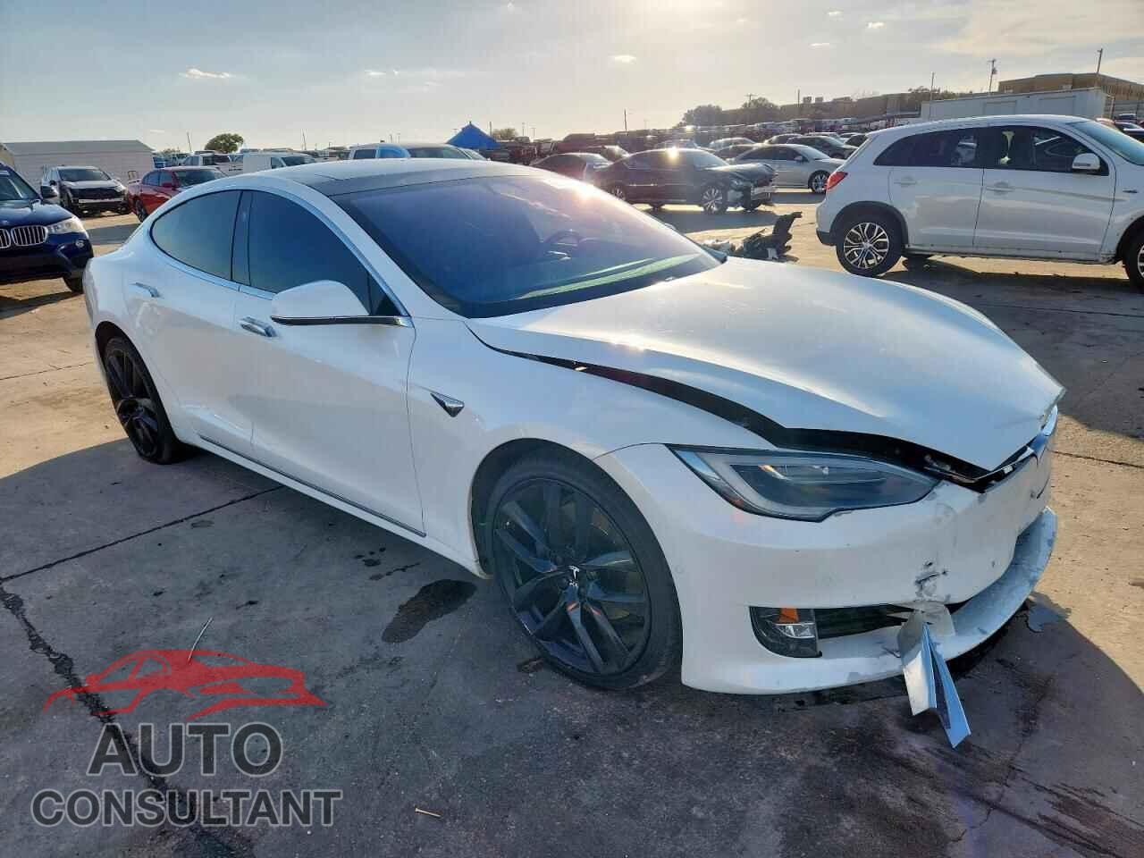 TESLA MODEL S 2018 - 5YJSA1E21JF254728