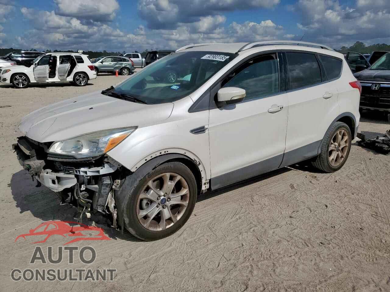 FORD ESCAPE 2016 - 1FMCU0J92GUB60281