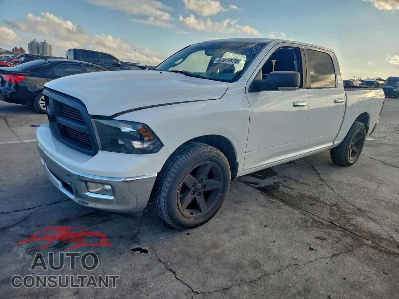 DODGE RAM 1500 2012 - 1C6RD6LT7CS290192
