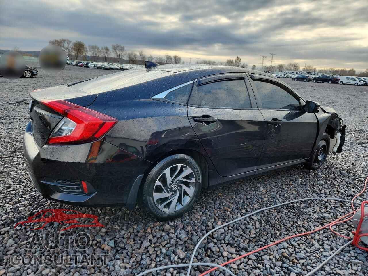 HONDA CIVIC 2017 - 19XFC2F75HE051174