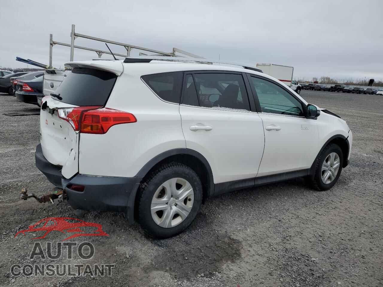 TOYOTA RAV4 2015 - 2T3BFREV6FW347319
