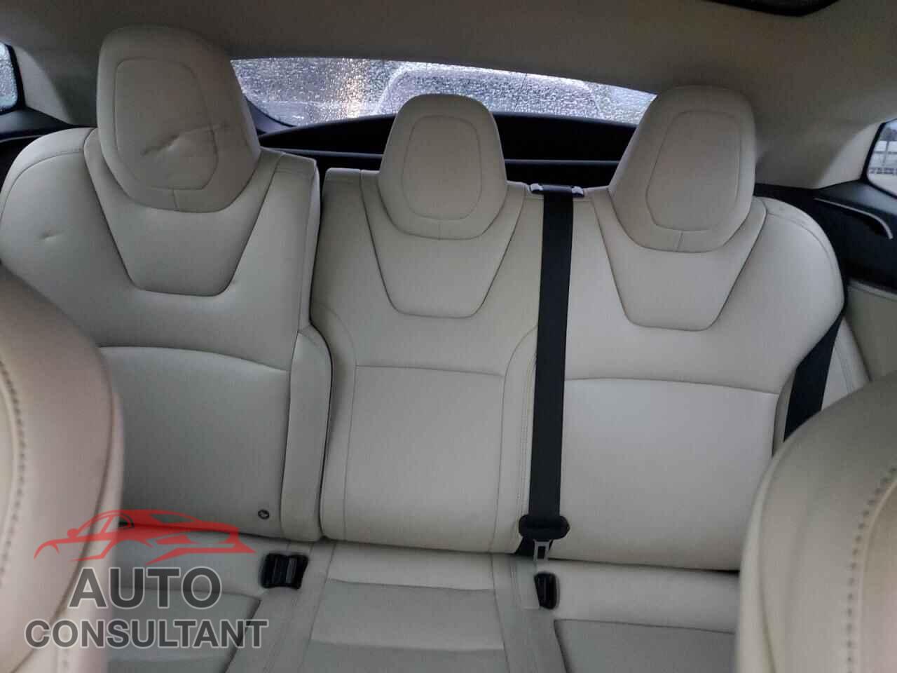 TESLA MODEL S 2017 - 5YJSA1E28HF230419