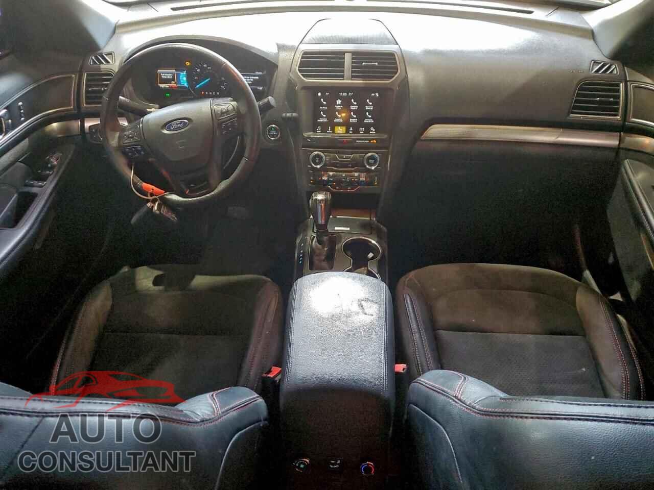FORD EXPLORER 2018 - 1FM5K7D85JGB54829