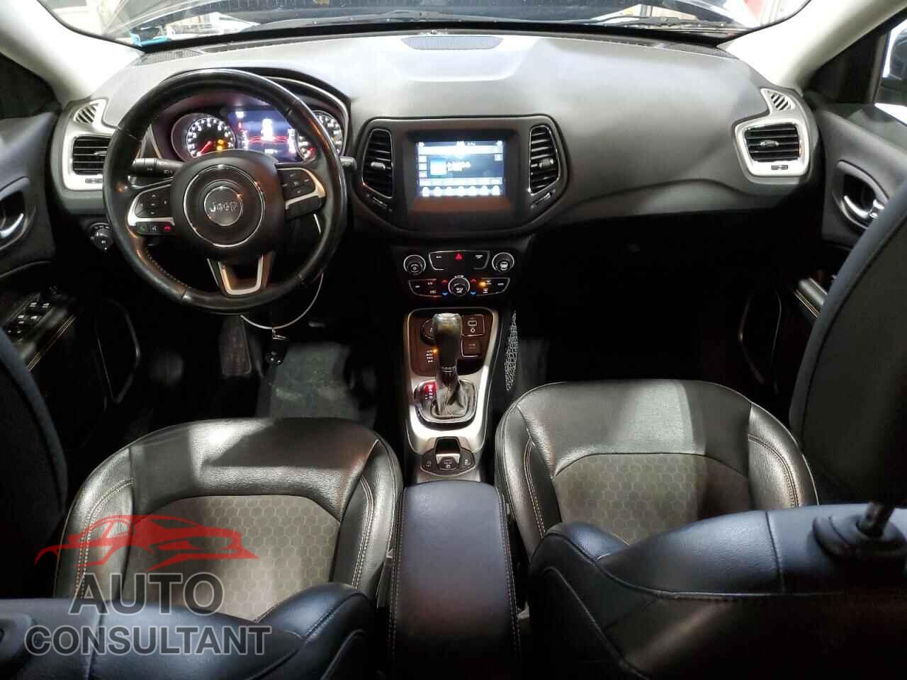 JEEP COMPASS 2019 - 3C4NJDBB0KT847129