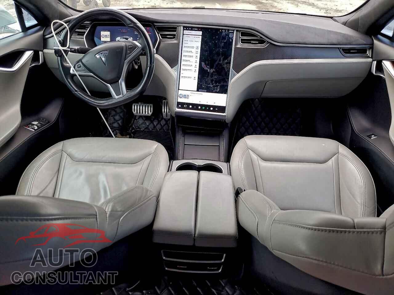 TESLA MODEL S 2015 - 5YJSA1E45FF120281