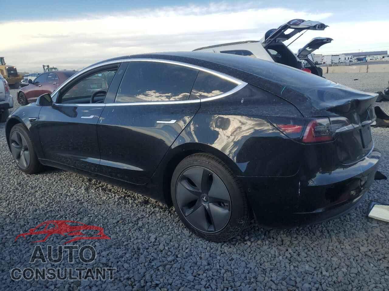 TESLA MODEL 3 2019 - 5YJ3E1EA0KF394660