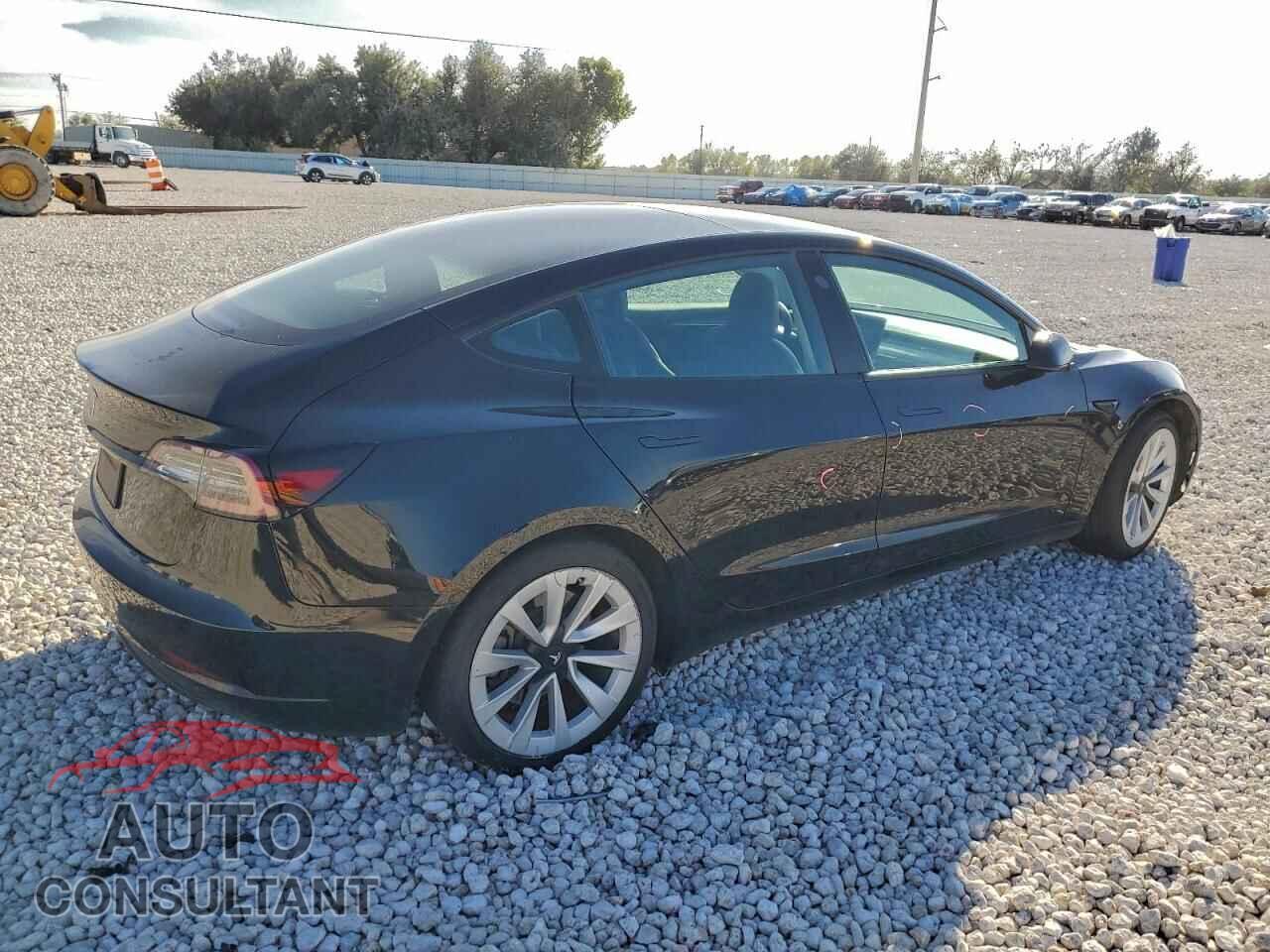 TESLA MODEL 3 2023 - 5YJ3E1EA7PF449287