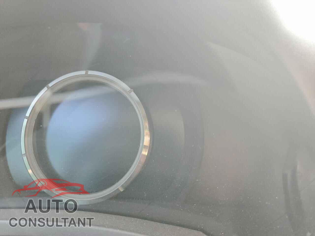LEXUS IS 2014 - JTHBF1D24E5027283