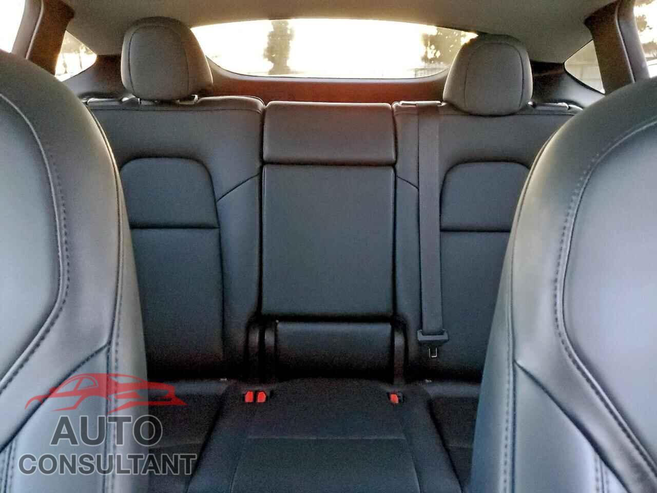 TESLA MODEL Y 2023 - 7SAYGDEE8PA129626