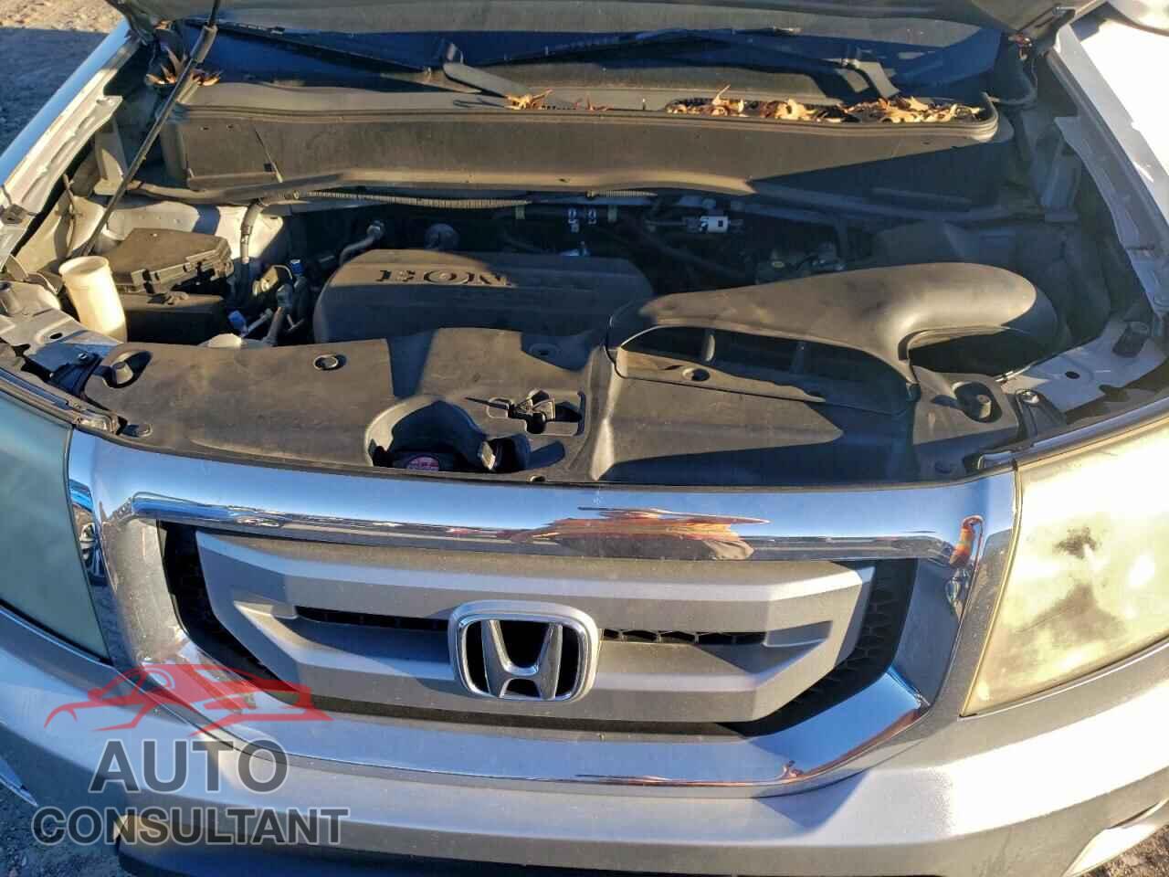HONDA PILOT 2011 - 5FNYF4H72BB005277