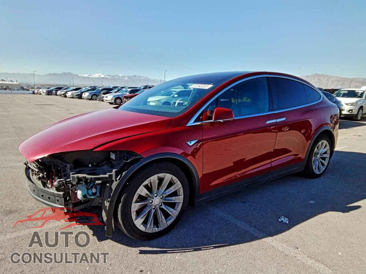 TESLA MODEL X 2016 - 5YJXCBE21GF006221