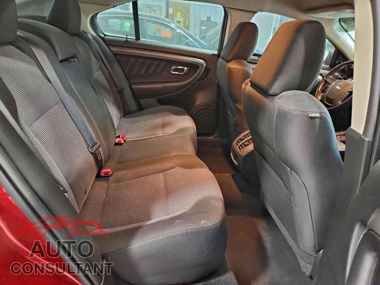 FORD TAURUS 2011 - 1FAHP2EW5BG145221
