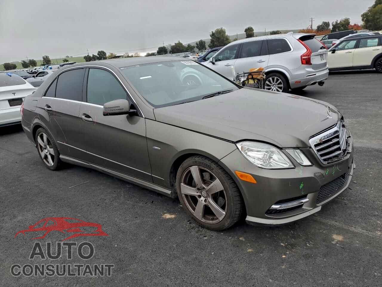 MERCEDES-BENZ E-CLASS 2012 - WDDHF5KBXCA643649