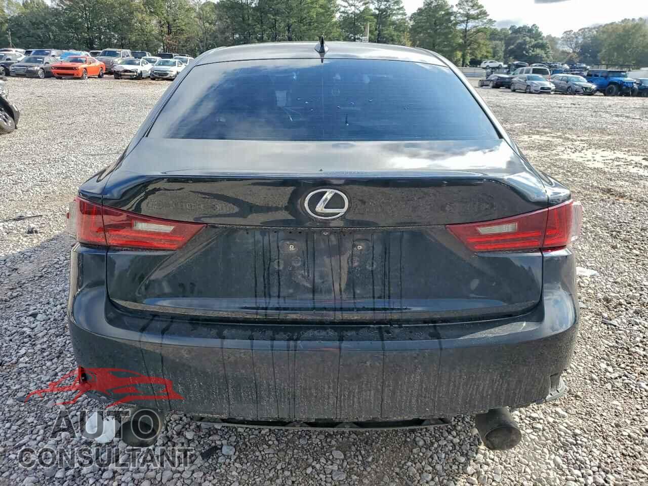 LEXUS IS 2014 - JTHBF1D20E5042296