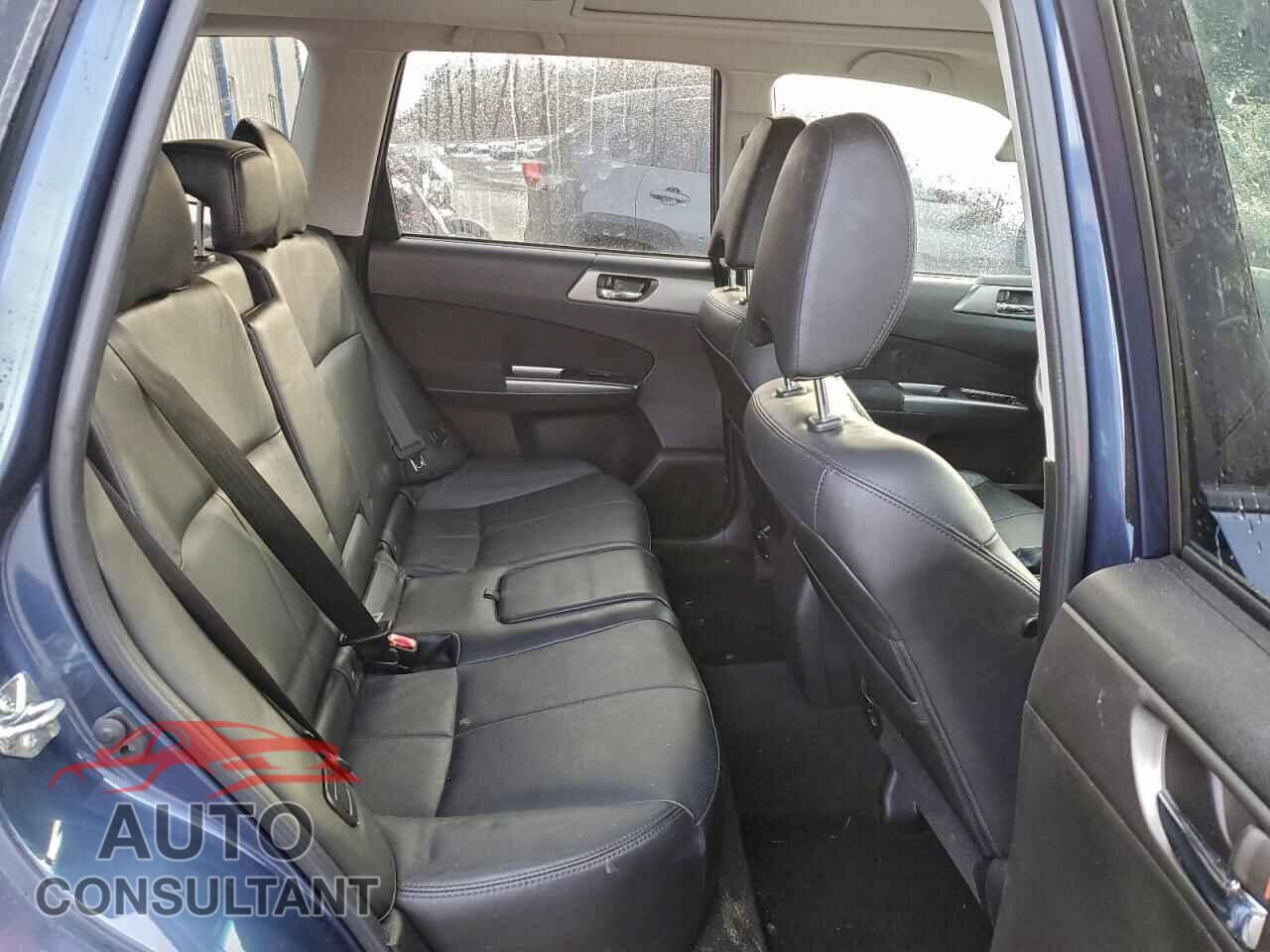 SUBARU FORESTER 2011 - JF2SHAEC2BH738673