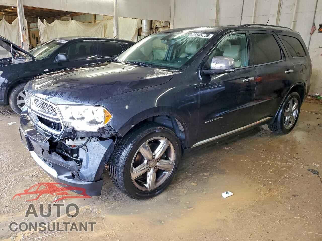 DODGE DURANGO 2013 - 1C4RDJEG4DC663566