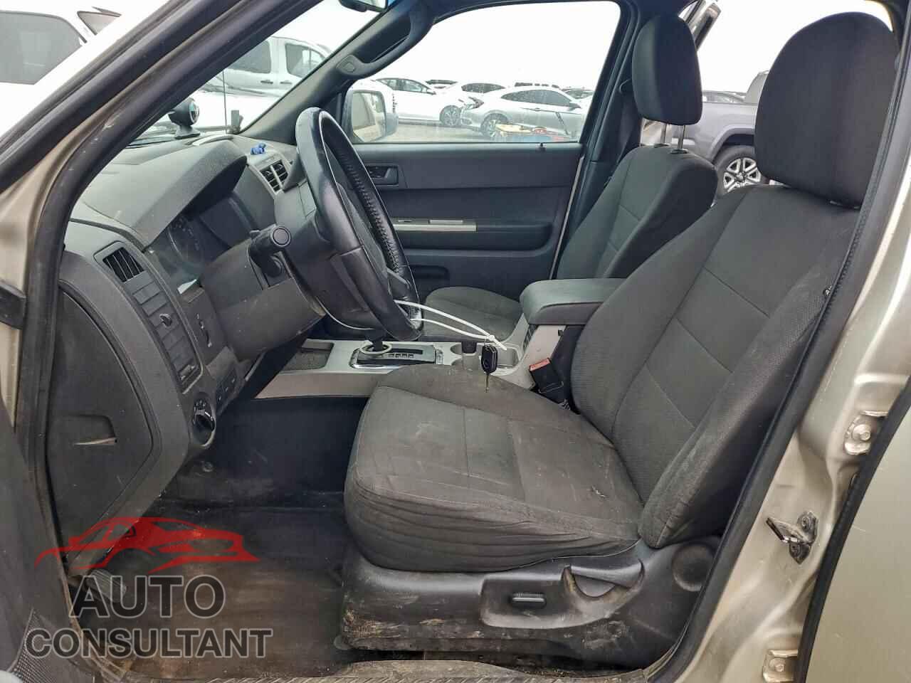 FORD ESCAPE 2011 - 1FMCU9D70BKC38253