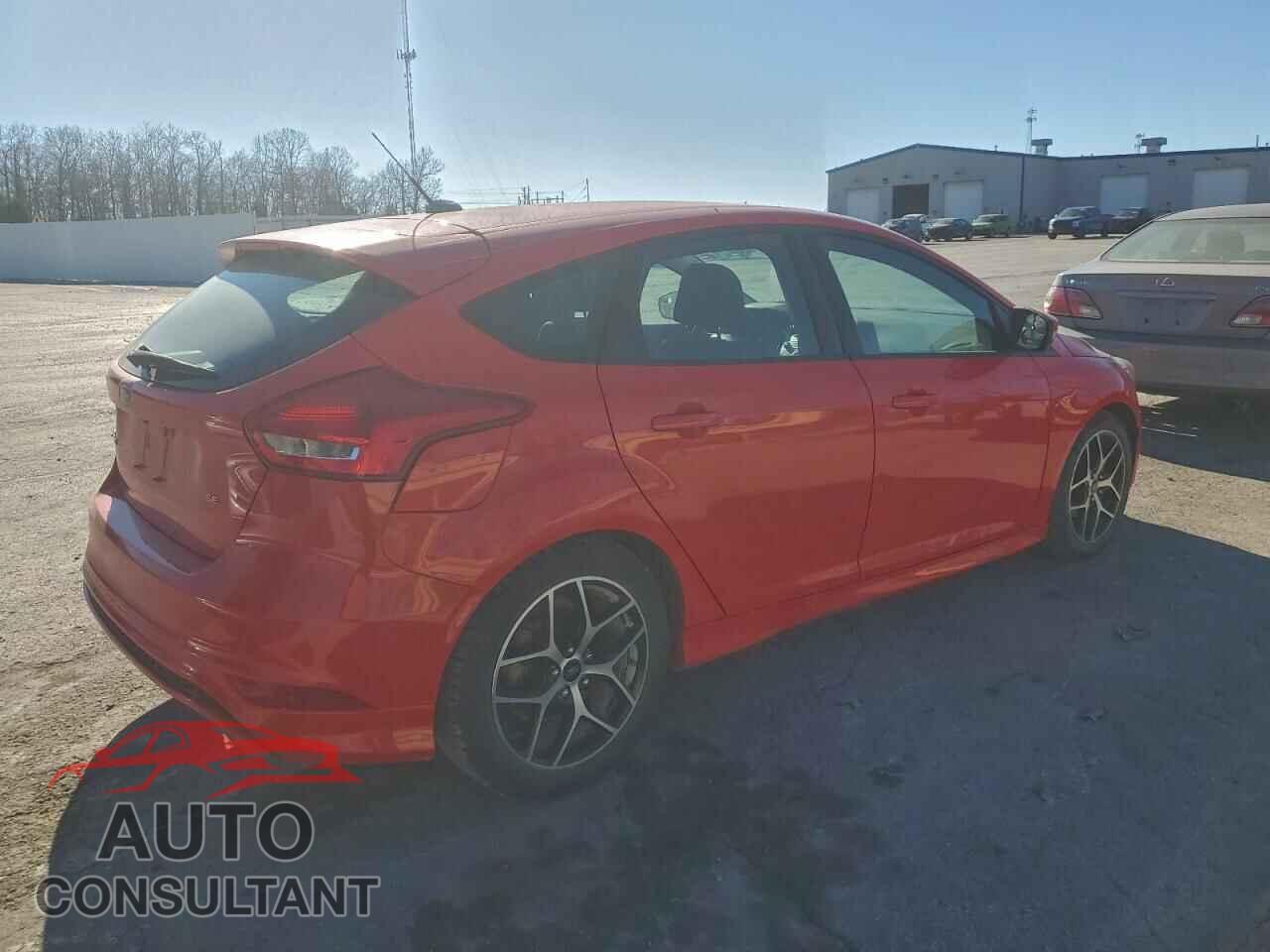 FORD FOCUS 2015 - 1FADP3K27FL379007