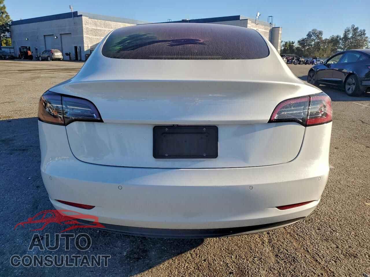 TESLA MODEL 3 2018 - 5YJ3E1EB3JF178888