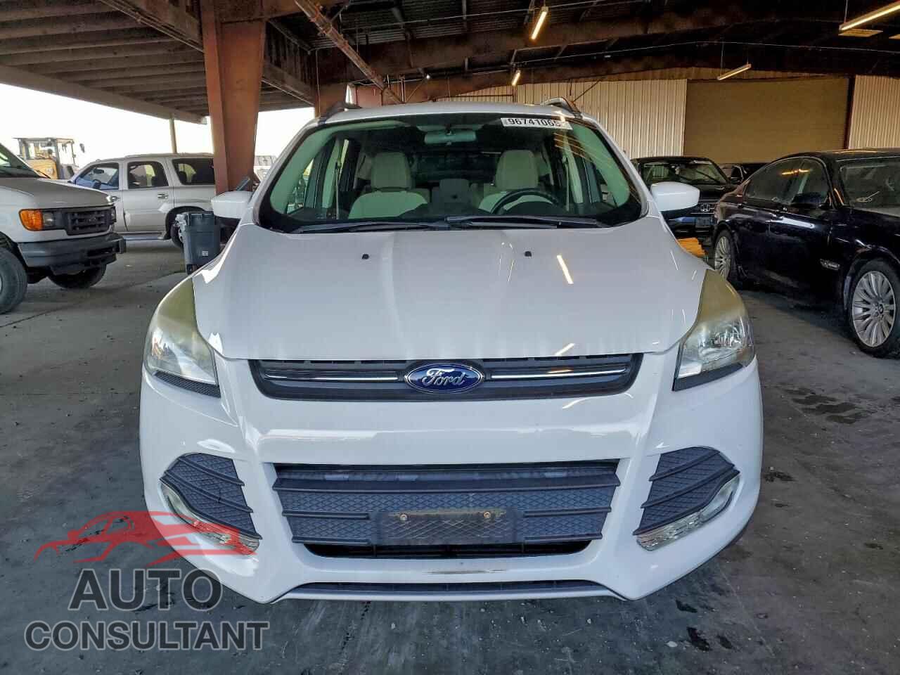 FORD ESCAPE 2014 - 1FMCU0GX2EUD81432